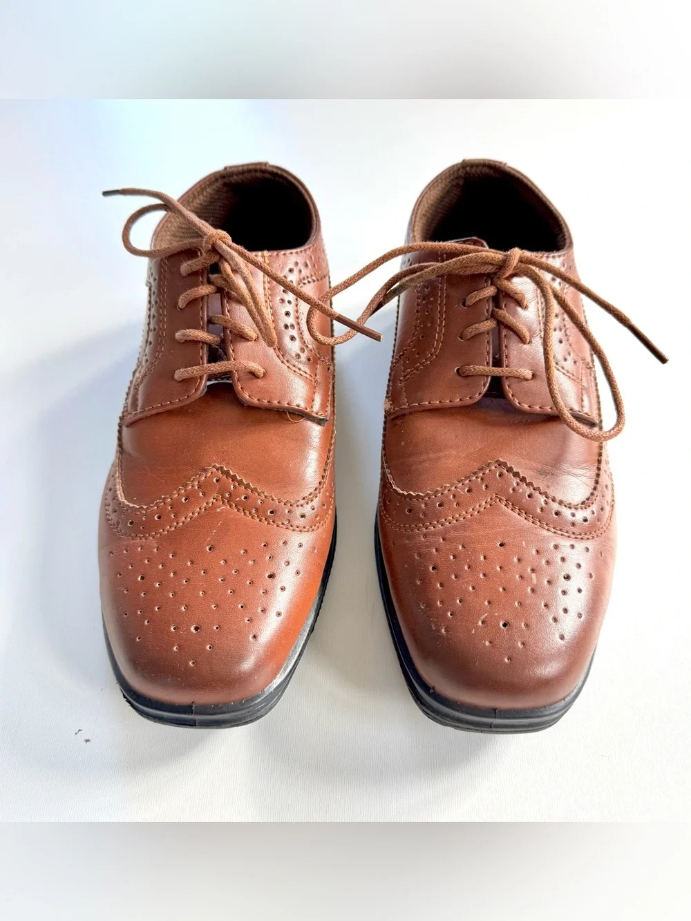 DEER STAGS Boys Size 4M Brown Wingtip Lace Up Tie Dress Shoes